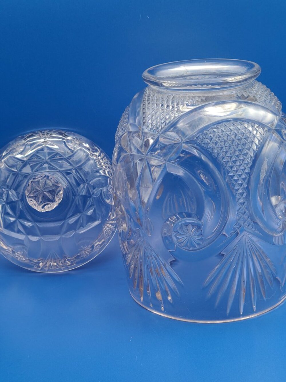 Antique EAPG Crystal Glass Crescent Fan Biscuit Jar Manganese Glow 9.5" - Picture 9 of 11